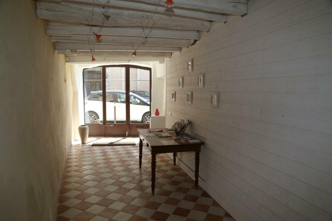 Ferienwohnung La Bignone LʼIsle-sur-la-Sorgue Exterior foto
