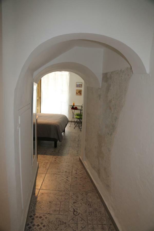 Ferienwohnung La Bignone LʼIsle-sur-la-Sorgue Exterior foto